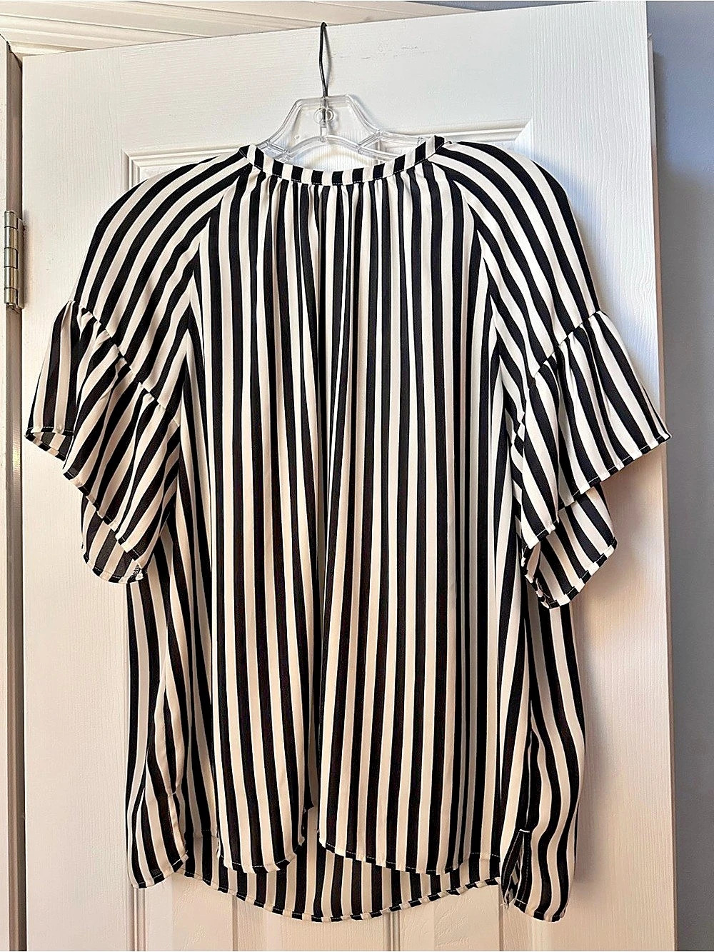 LOFT Striped Blouse in Black & White Like New